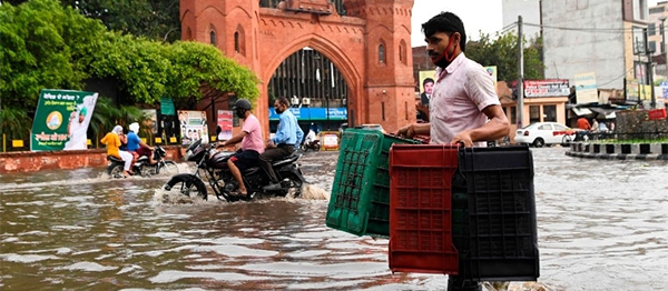 Floods in India, Nepal displaced 4 million people